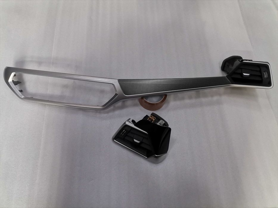 Лайсни за Табло Интериорни BMW G20 G21 G22 G23 - B135