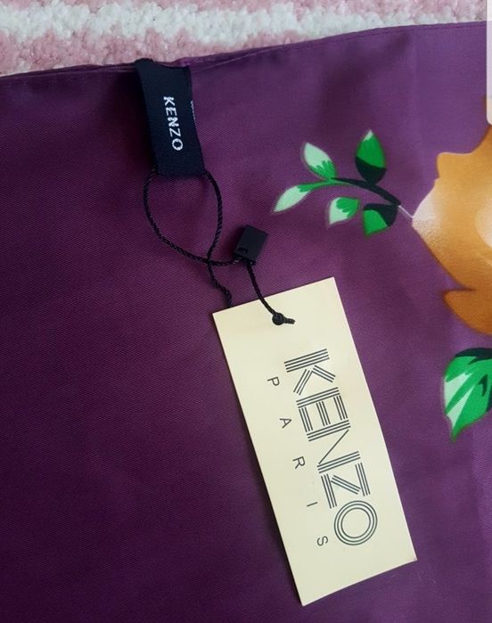 Esarfa noua Kenzo