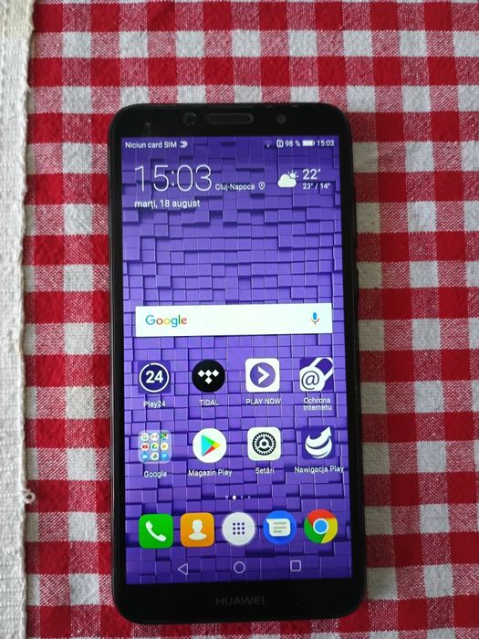 Telefon Huawei Y5 2018 cu husa de protectie