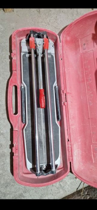 Masina taiat faianta  rubi