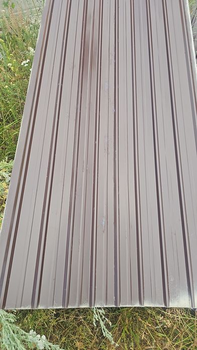 Tabla cutata zincata si colorata