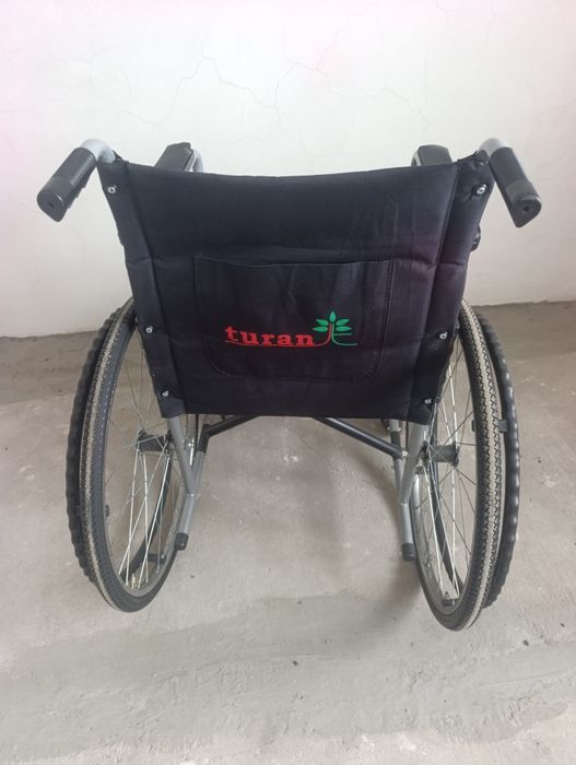 Продам инвалидную коляску
