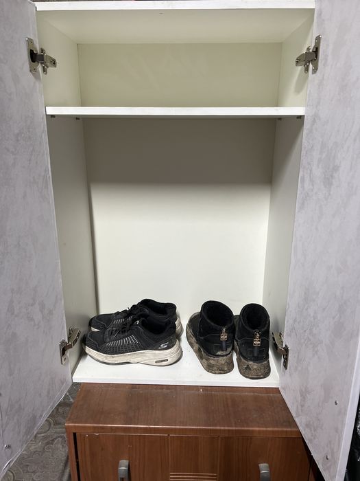 Шкаф навесной в кухню