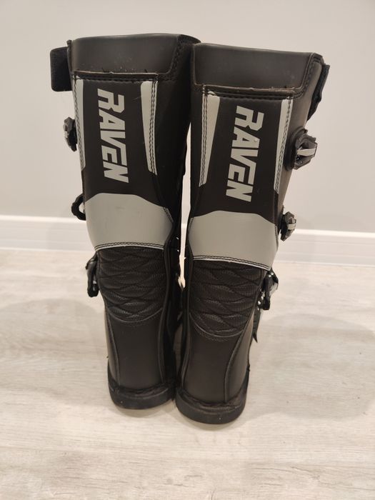 Кросови ботуши RAVEN  номер 44