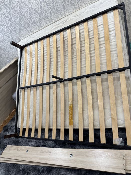 Продам кровать 180х200