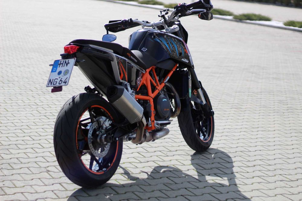 KTM Duke 690 R-ABS,stare foarte buna,2014,recent adus