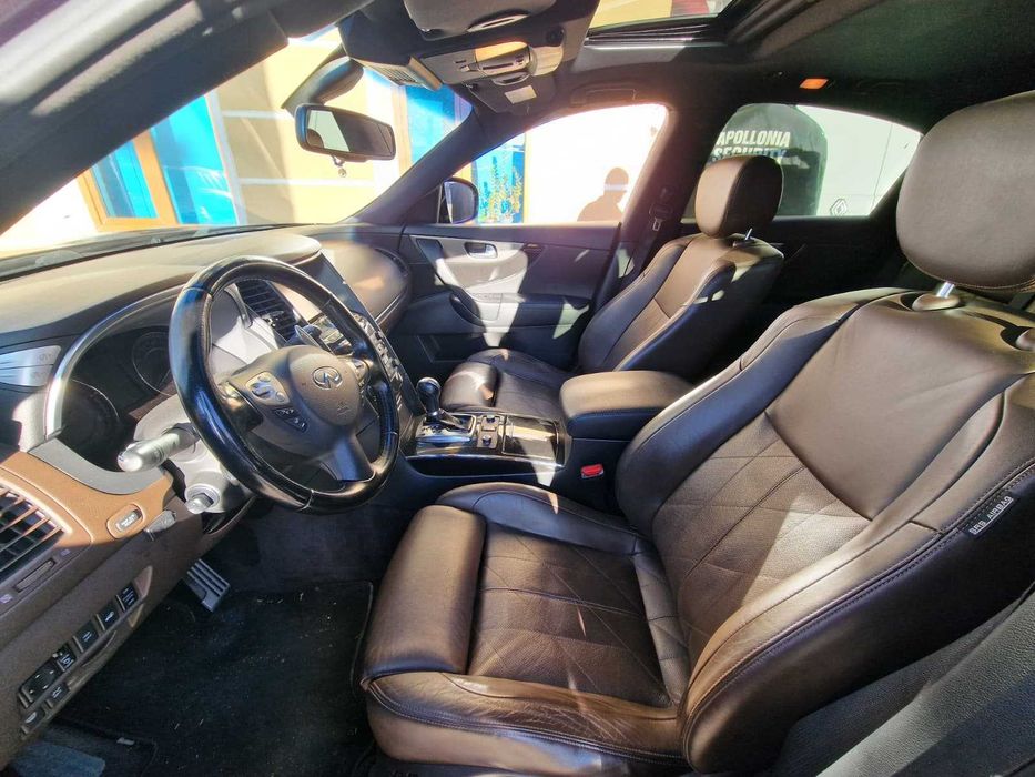 Infiniti QX70 3.0d