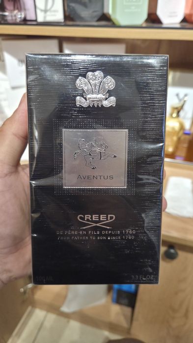 Creed aventus parfyum