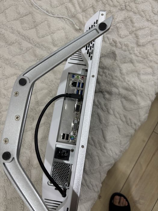 Продам платформу моноблока