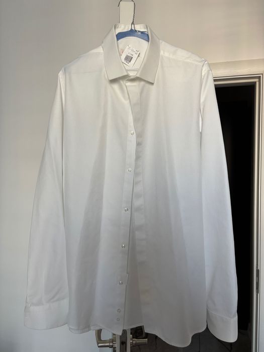 Мъжки официален костюм