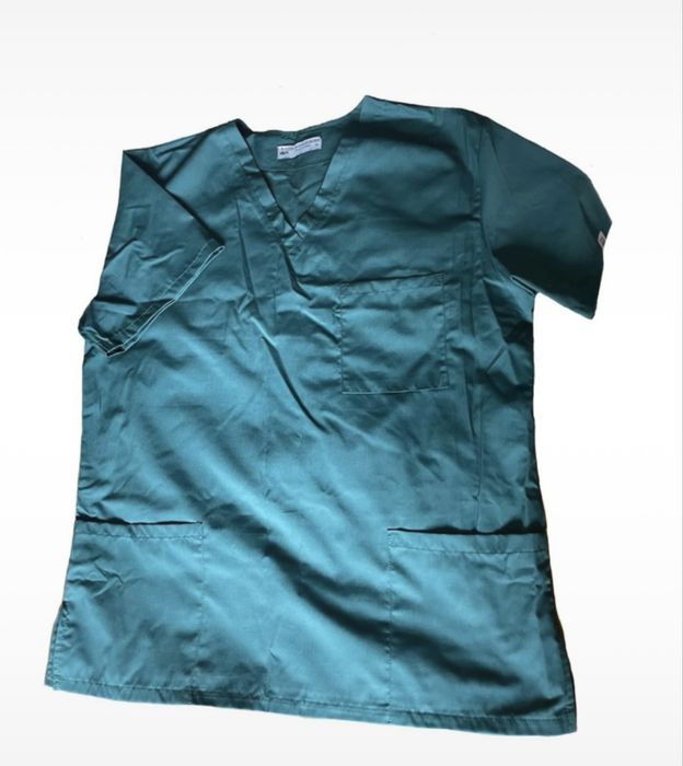 Costum asistent medical