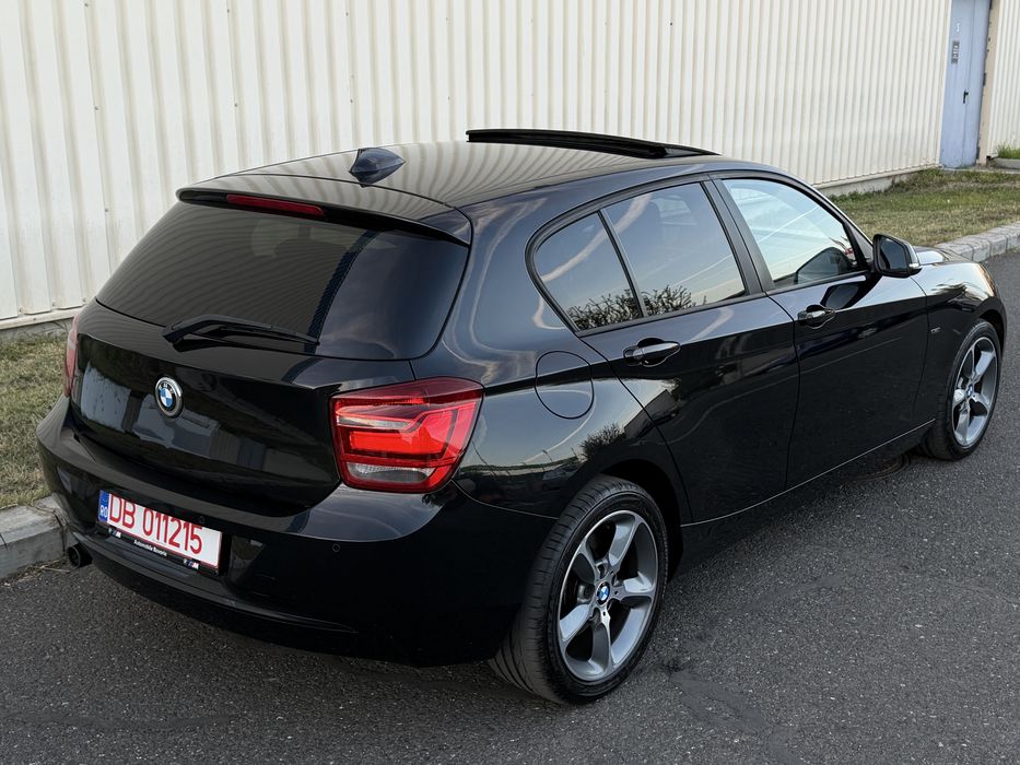 Bmw 120d  184 cai Bi-xenon Trapa Interior M Navi Mare etc