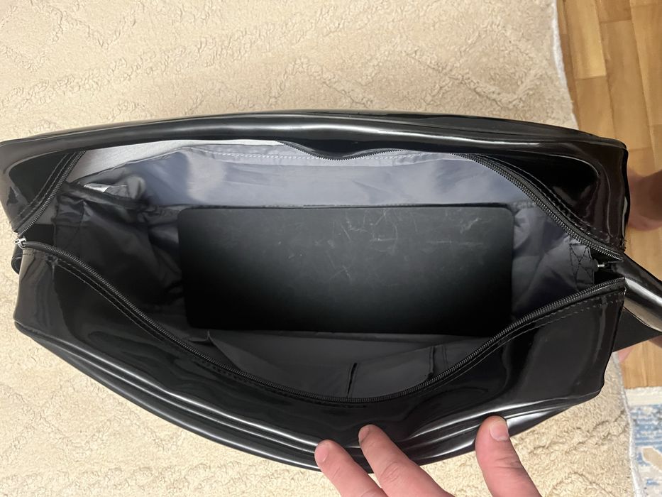 Продам оригинальную сумку Mizuno. В оригинале.