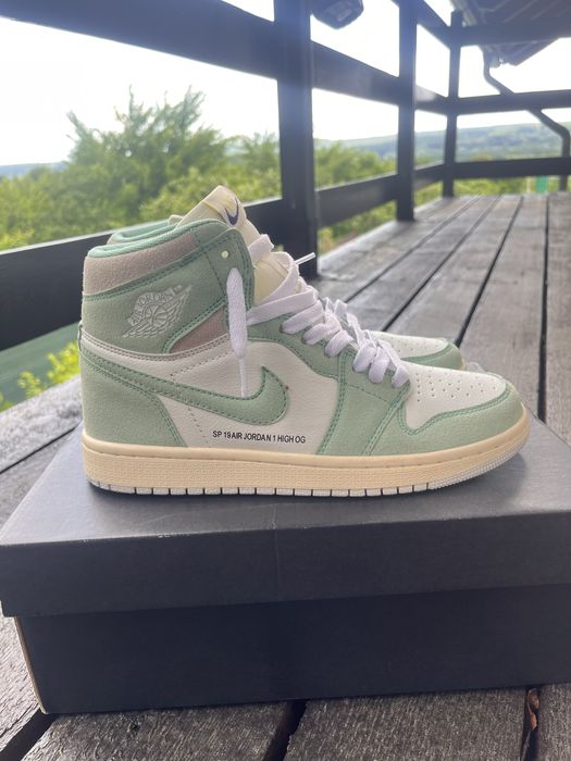 SP 19 AIR JORDAN 1 HIGH OG