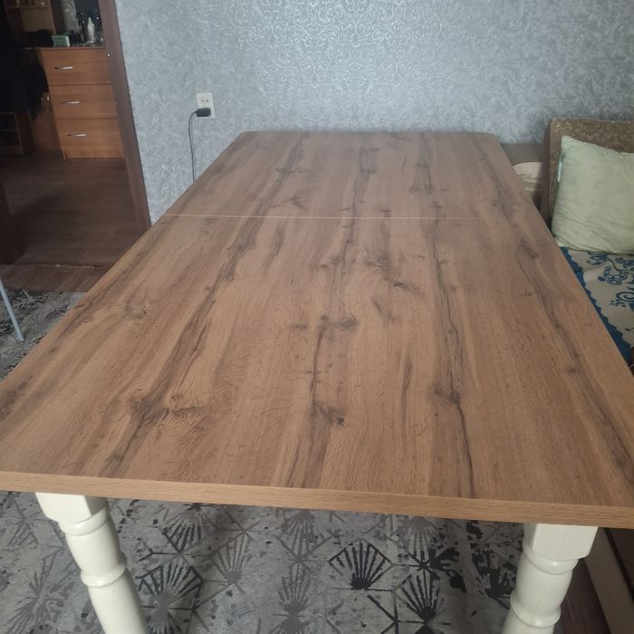 Продам новый стол 70 тыс тенге