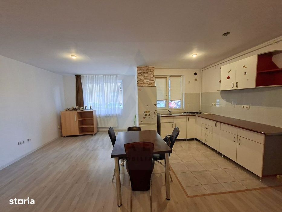 Apartament 3 camere 77 mp utili si parcare privata in zona Rahovei — fotografia 3