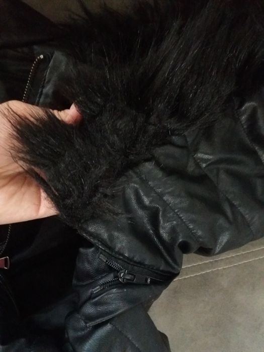 Зимно дамско яке от еко кожа