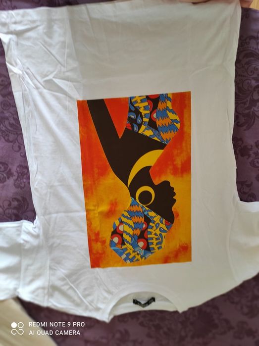 Продавам Тениски