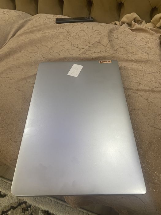 Лаптоп Lenovo IdeaPad slim 15