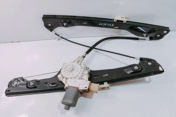 Macara  stanga fata cu motoras 7060265S / 7140587E BMW Seria 3 E90/E9