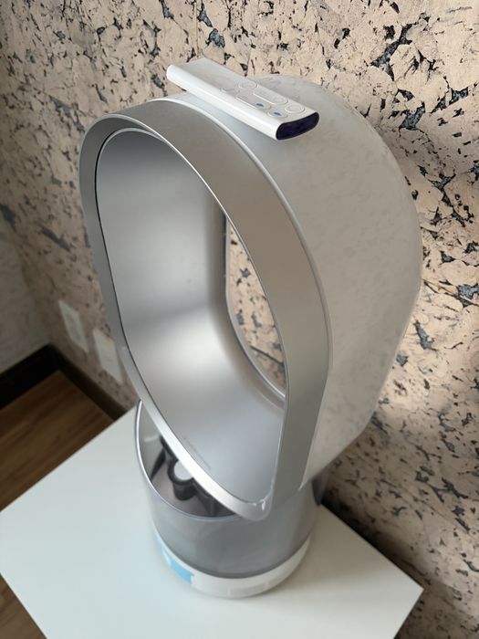 Продам увлажнитель воздуха DYSON