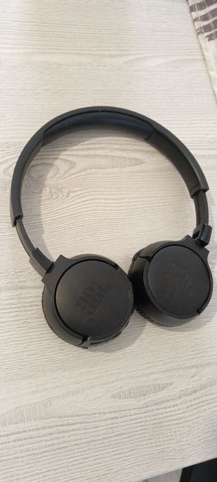 Casti audio on-ear JBL Tune 660NC, Wireless, Active noise cancelling,
