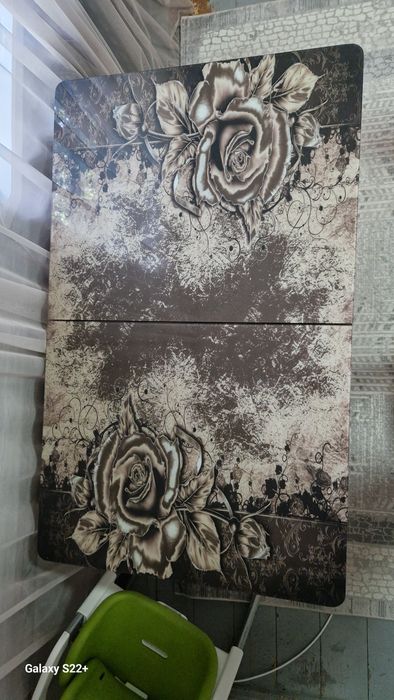 Продам стол со стульями