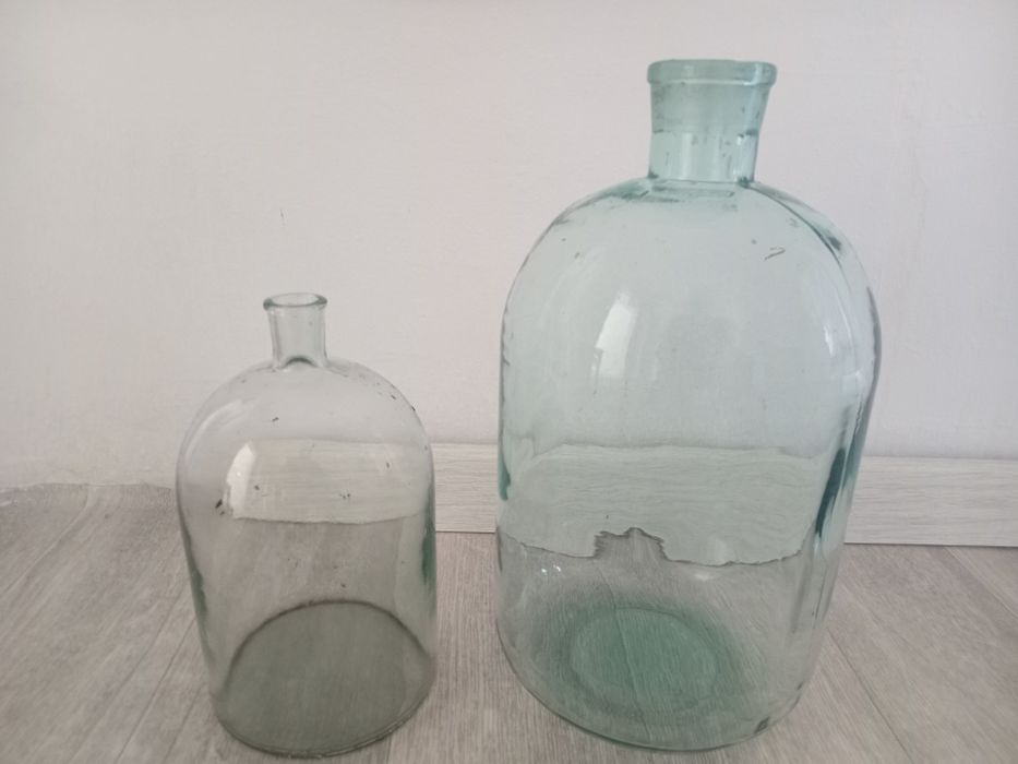 Продам бутыли, целые