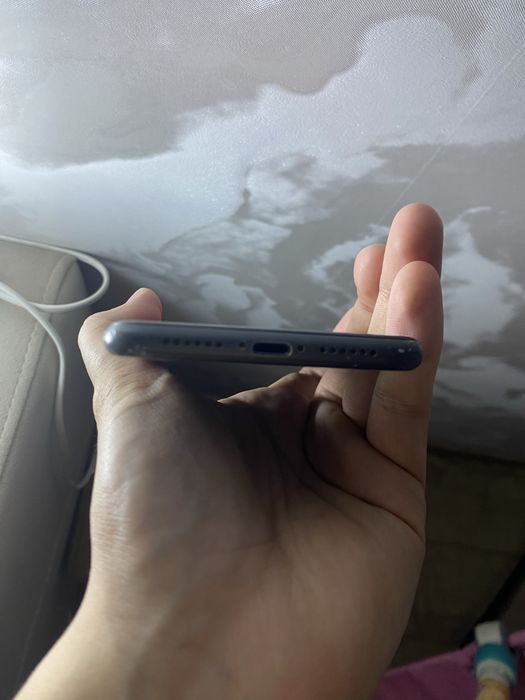 Iphone 11 64гб черный цвет