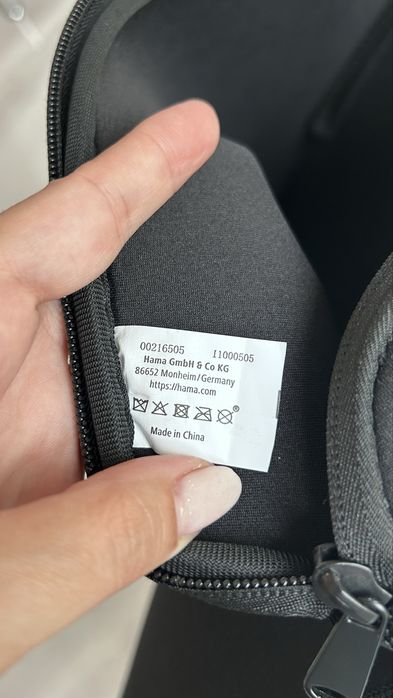 Husă laptop Hama nouă, neagră, pentru 17 inch