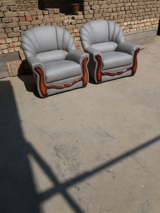 Реставрация и ремонт мягкой мебели