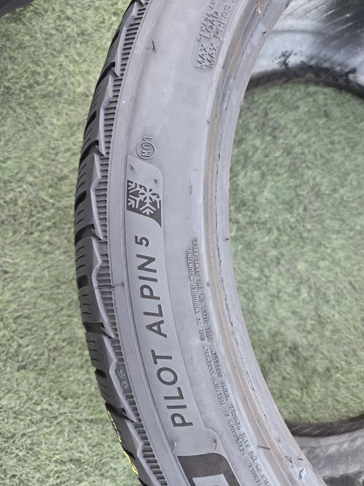 295 35 20 Michelin