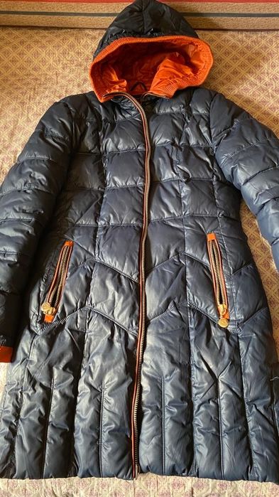 Продам куртку зимнюю