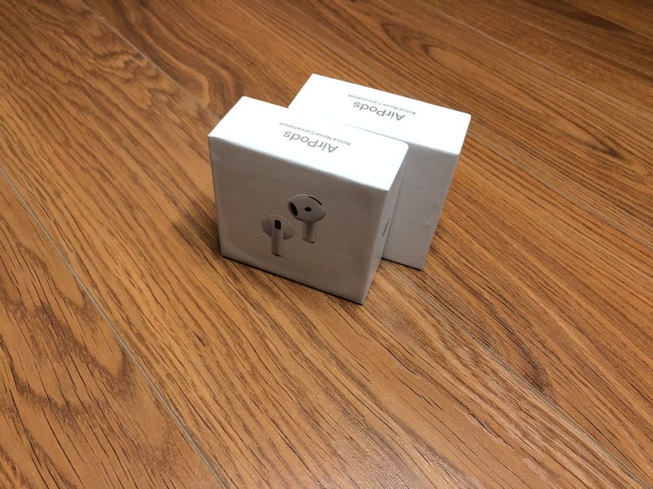 AirPods 4 Active Noise Cancellation