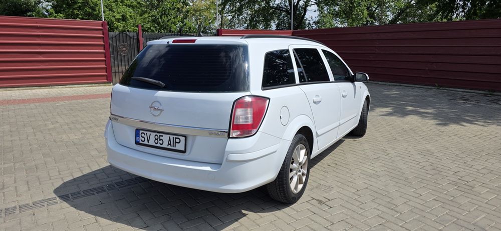 OPEL Astra 2008 — imagine 2