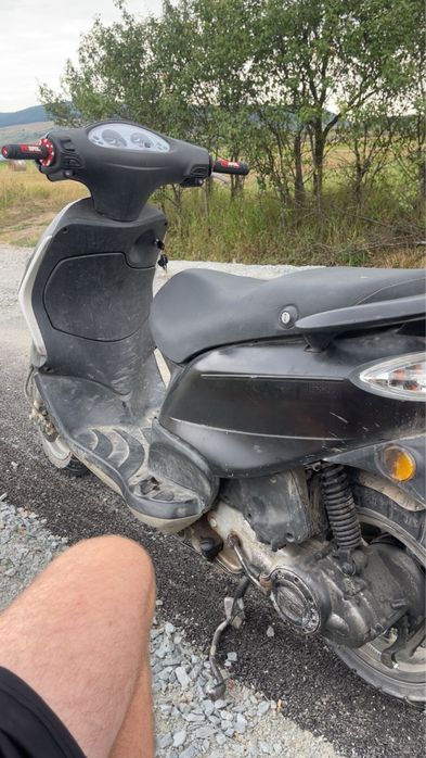 vand scuter piaggio fly 49cc