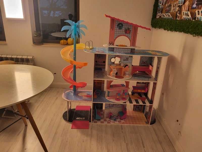 Casa de papusi din lemn, L.O.L. Surprise! Fashion House, 4 etaje