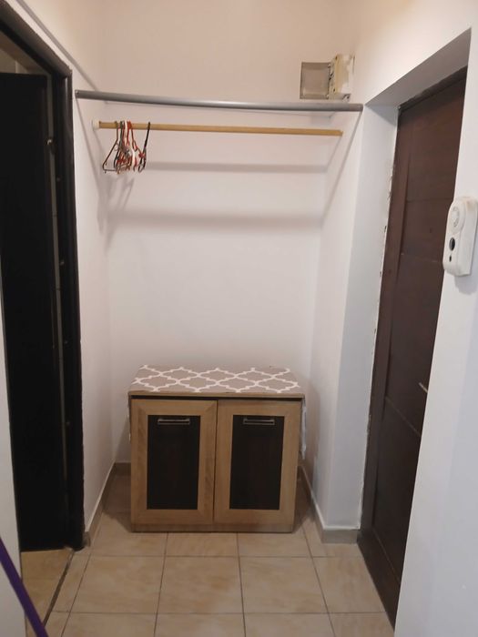 Garsoniera de închiriat