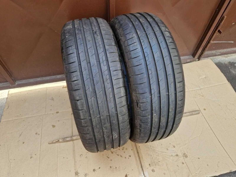 2 Goodyear R17 205/55
летни гуми
DOT2523