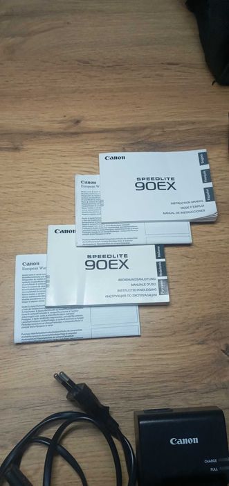 Фотоаппарат Canon EOS 1100D продам