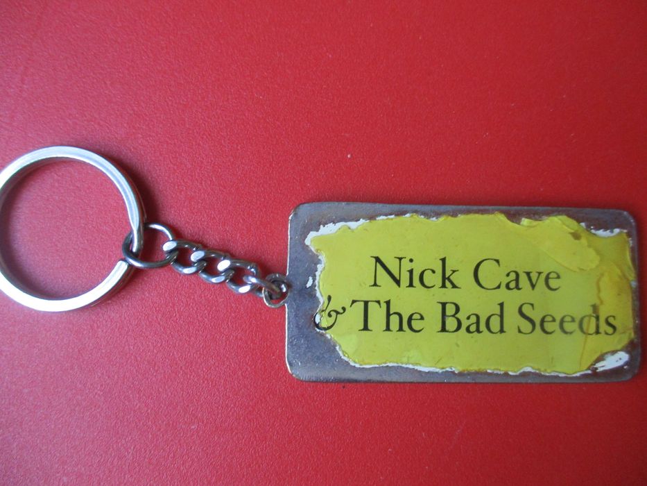 Ключодържател от официалния мърчандайз на Ник Кейв