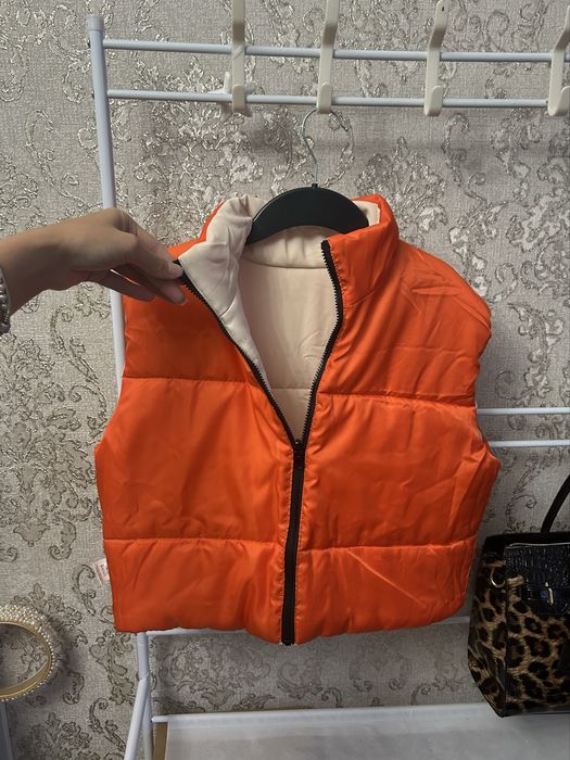 Безрукавка жилет