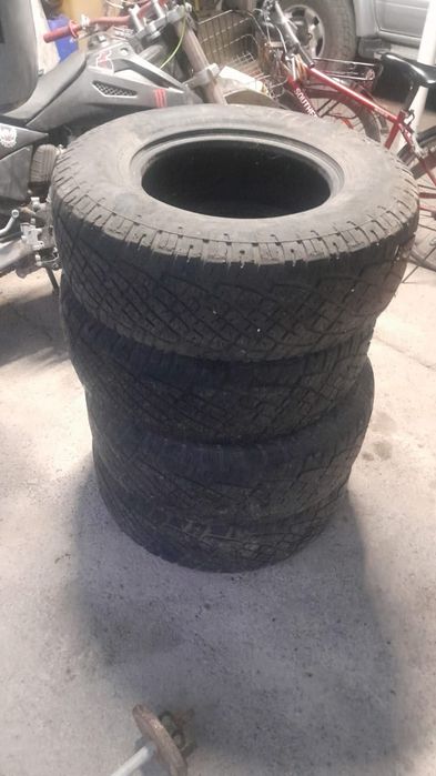 Автошины на внедорожник