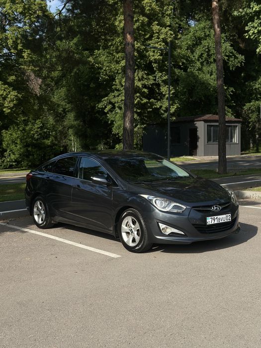 Продам Хюндай i40 в отличном состоянии