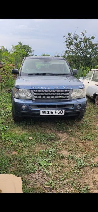 De vânzare doua Range Rover Sport volan partea dreaptă