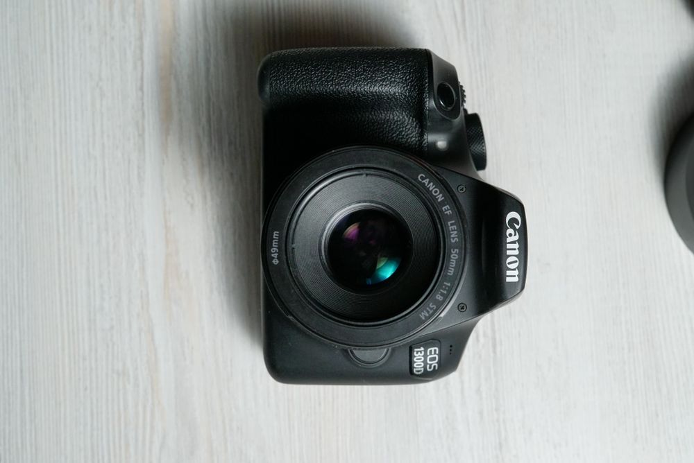 Canon eos 1300d и обьектив 50mm f1.8