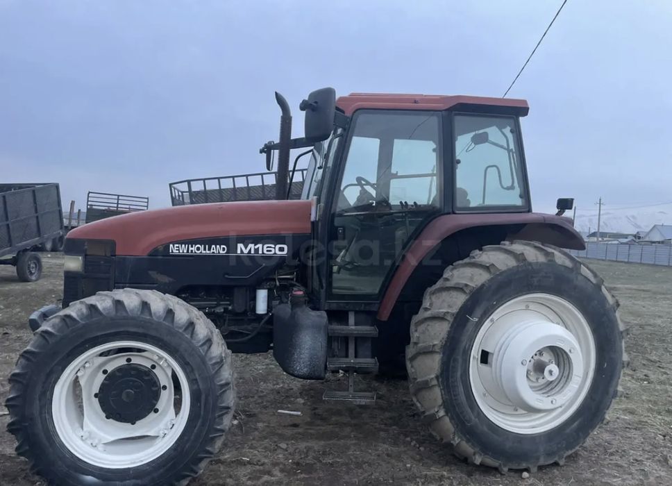 Продам трактор NEW HOLLAND M 160