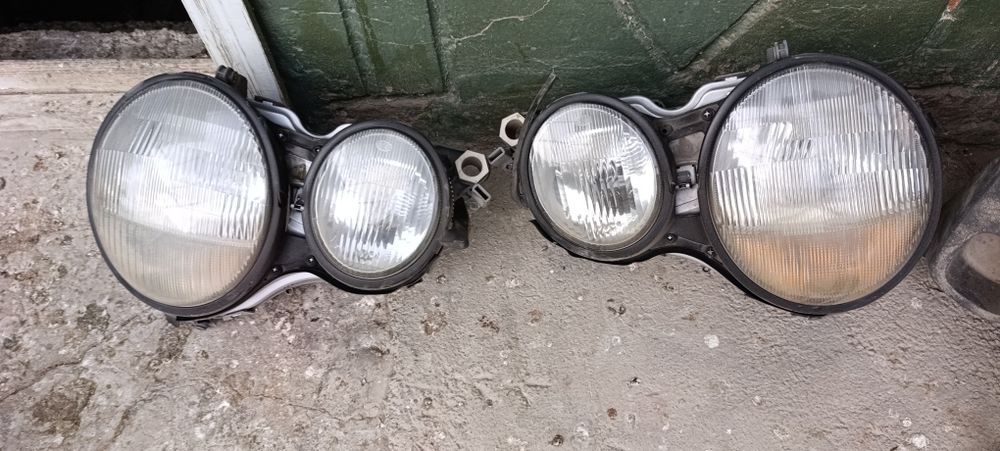 Мерс фара Сотилади