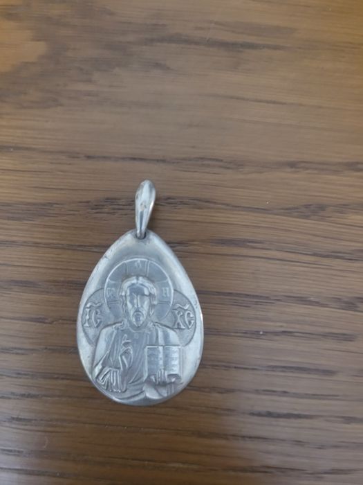 Продам серебро кулон