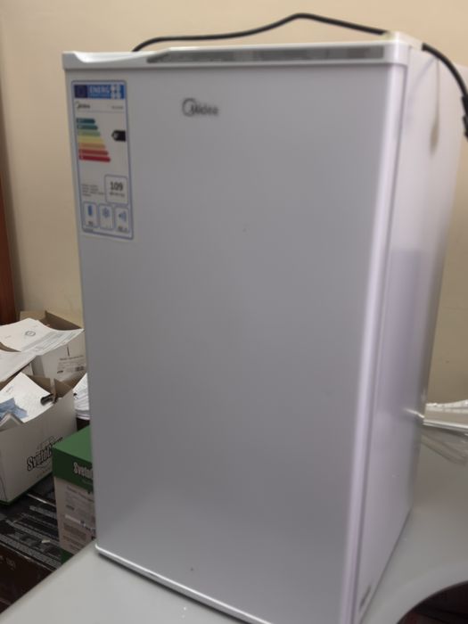 Холодильник Midiya